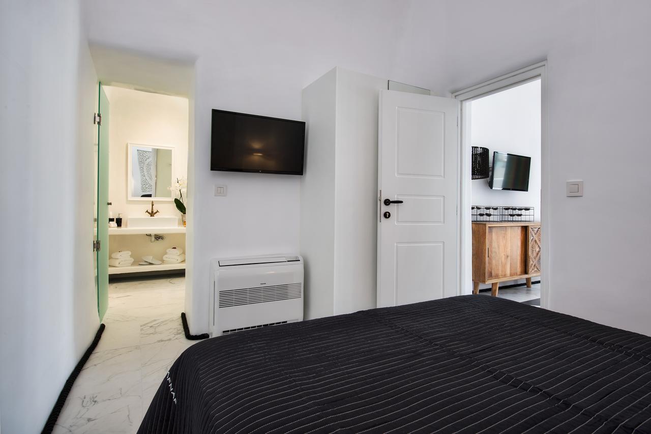 Mirinda Villa Fira (Santorini)